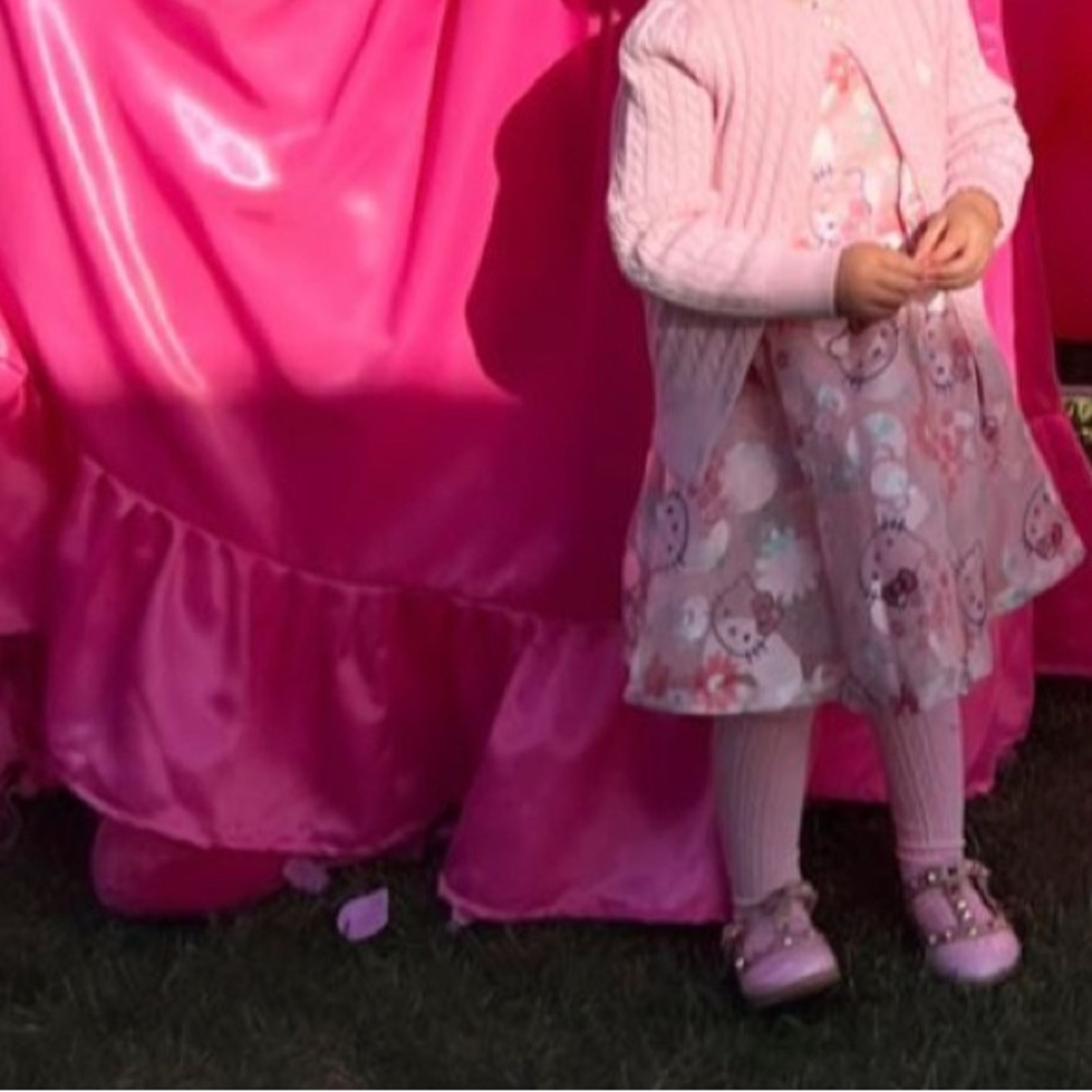 Hello Kitty Dress. Size 3t. Excellent condition!